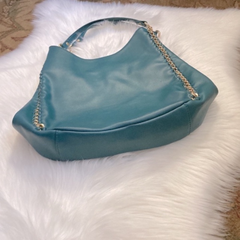Bebe Colette Emerald triple entry Hobo Chain-Accent Shoulder Bag 😍 - Picture 5 of 8